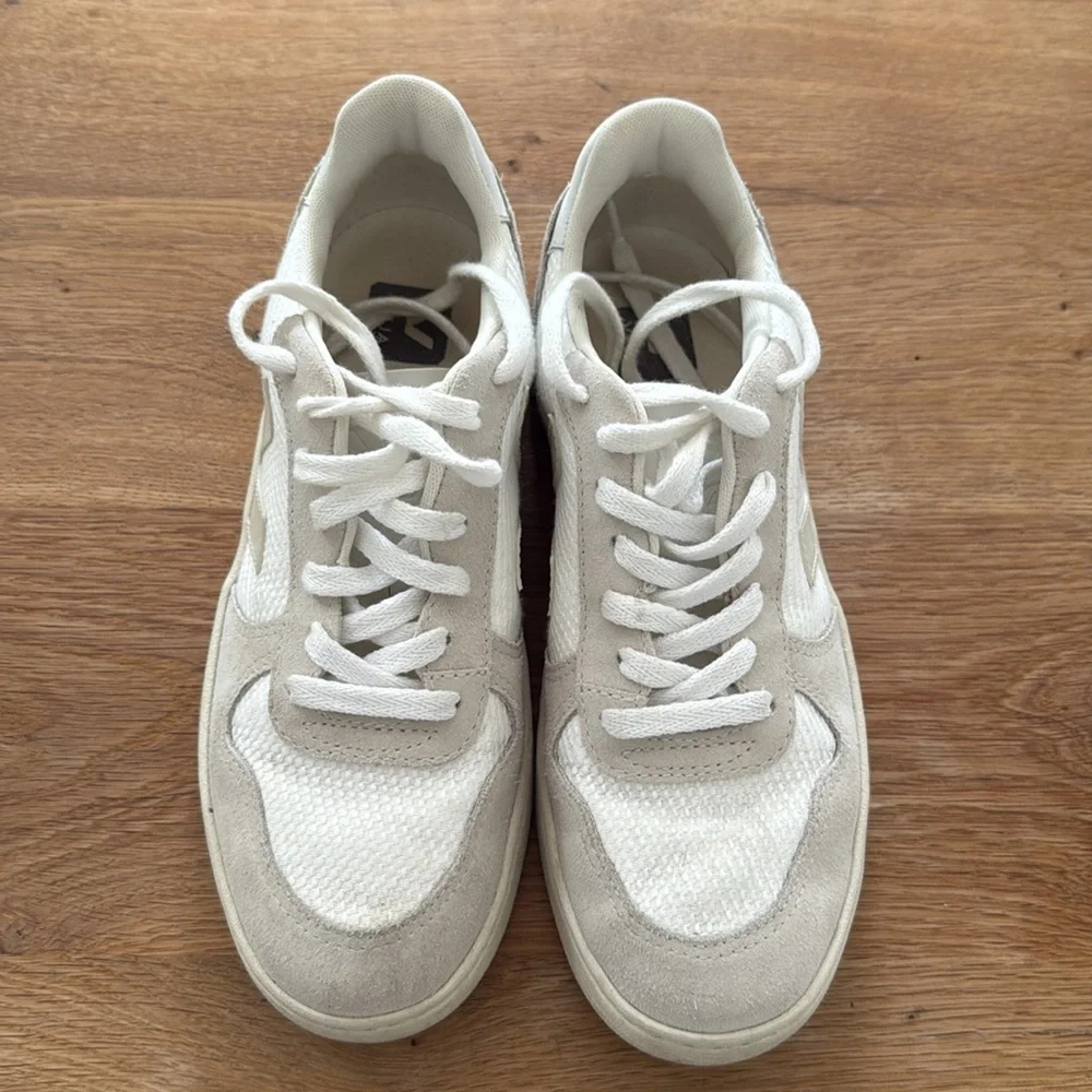 VEJA V-10 B-MESH WHITE NATURAL PIERRE - Picture 2 of 4
